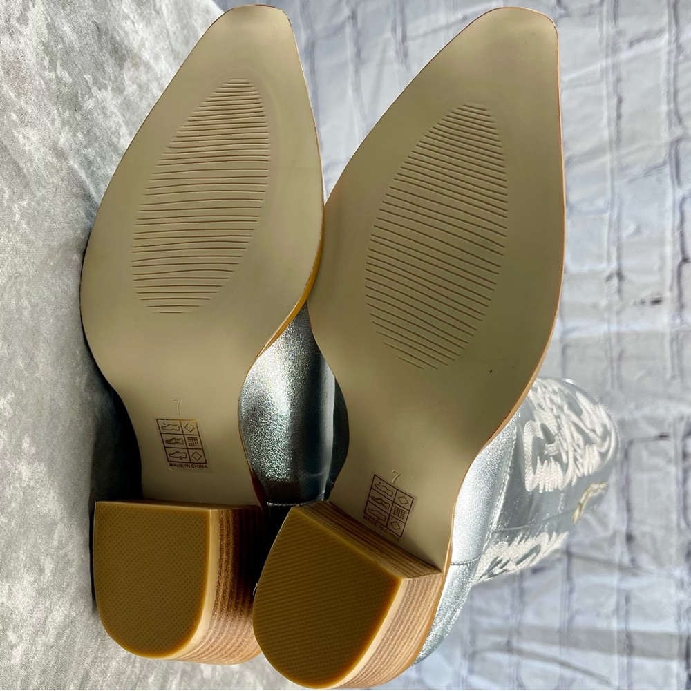 New Silver Western Cowboy Boots Size 7 - Picture 12 of 13